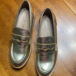 Chinese Laundry Metallic Gold Loafers - New - Never Worn!